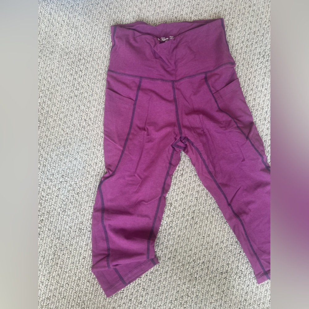 Purple leggings, new without tags nwot